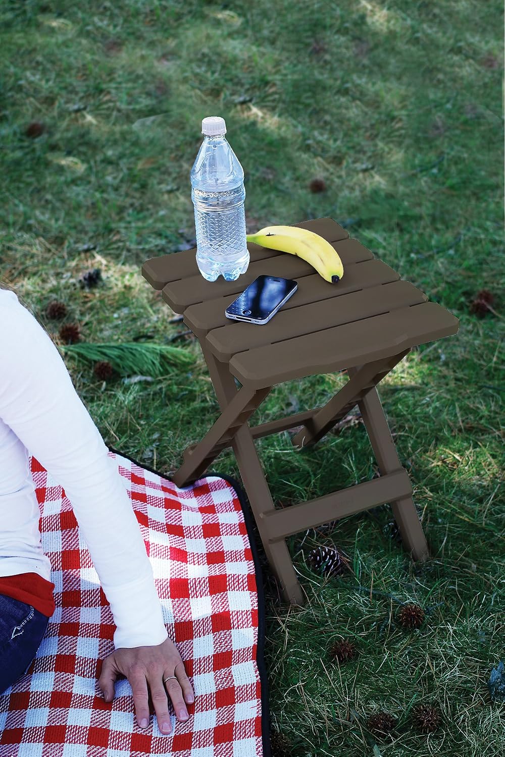 Mocha Folding Adirondack Style Outdoor Plastic Table